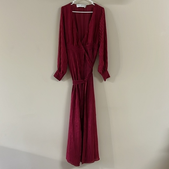 Fame and Partners The Rachel Wrap Gown Red - Picture 5 of 10